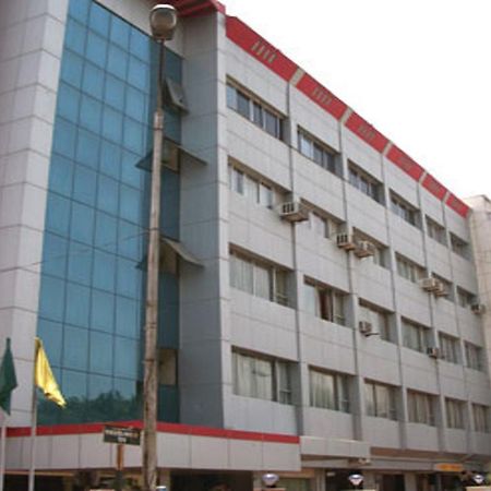 Hotel Tourist International Pune Exteriör bild